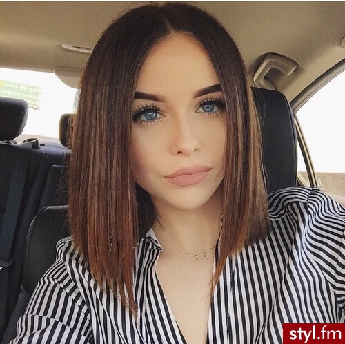 Średnie Fryzury