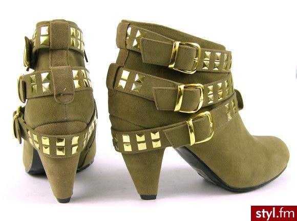 Pozostałe Buty Moda