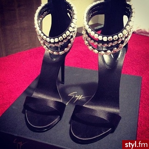 Szpilki Buty Moda