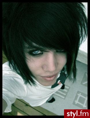 EMO Alternatywne Średnie Fryzury