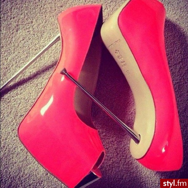 Szpilki Buty Moda