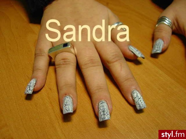 Autor: sandra pękający lakier. Autor: <b>sandra</b><br /> - Paznokcie