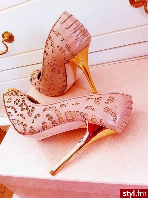 Szpilki Buty Moda