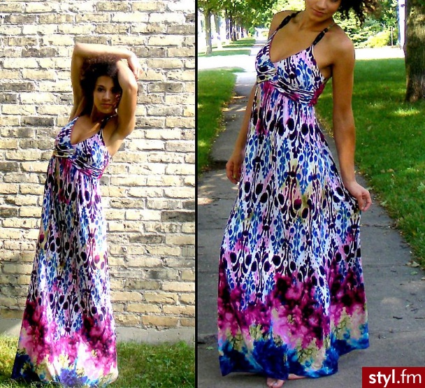 Sukienki Moda