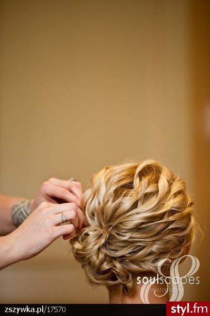 Blond Upięcie Kręcone Ślubne Długie Fryzury