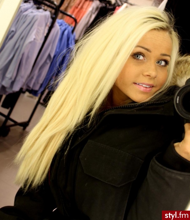 Blond Rozpuszczone Proste Na co dzień Długie Fryzury