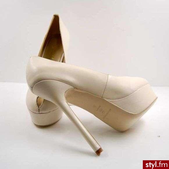 Pozostałe Buty Moda