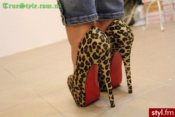 Szpilki Buty Moda
