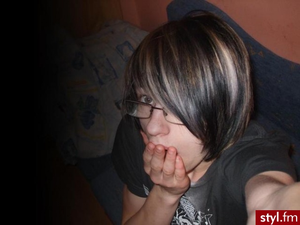 EMO Alternatywne Średnie Fryzury