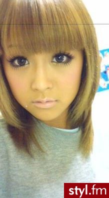 Nana Suzuki Gyaru Popteen - Krótkie Fryzury