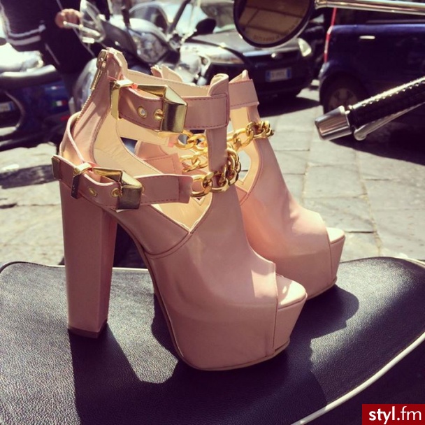 Botki Buty Moda
