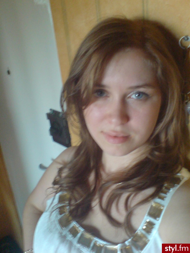 Średnie Fryzury