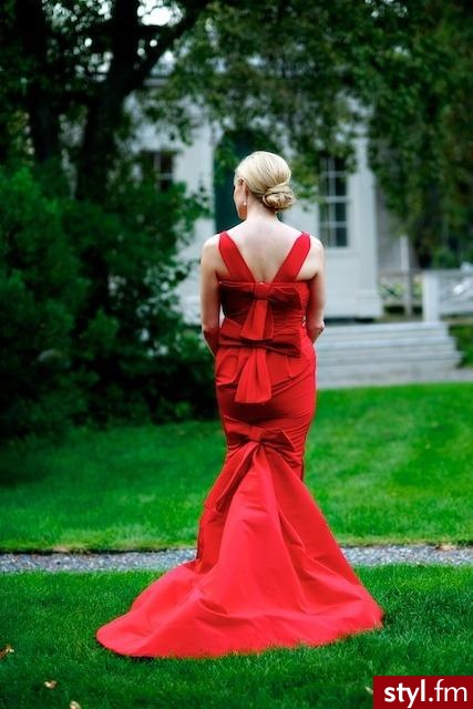 Sukienki Moda