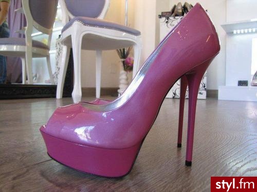 Szpilki Buty Moda