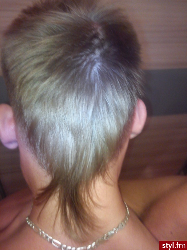 Blond Rozpuszczone Proste Na co dzień Średnie Fryzury