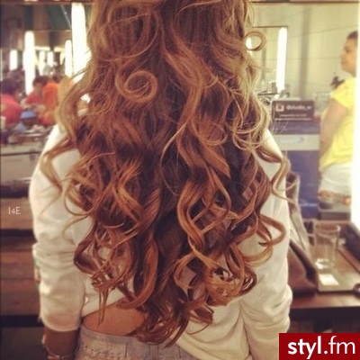 Kręcone Na co dzień Długie Fryzury