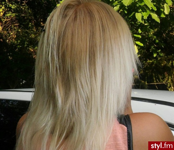 Blond Rozpuszczone Proste Na co dzień Średnie Fryzury