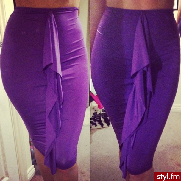  ❤ ℒℴvℯly - Średnie Spódnice Moda