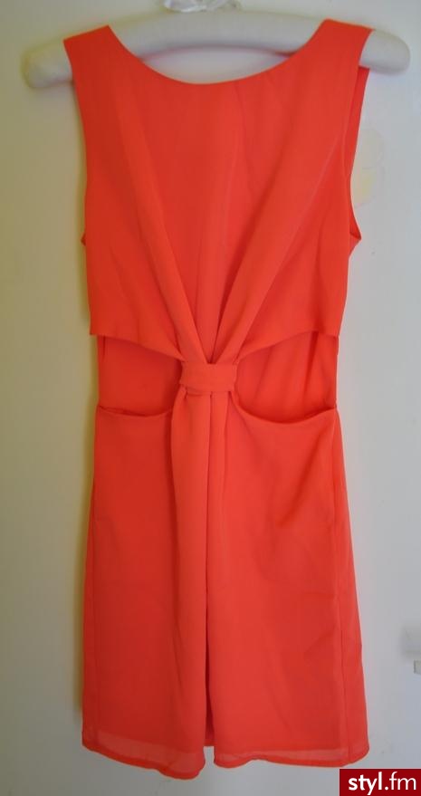 Sukienki Moda