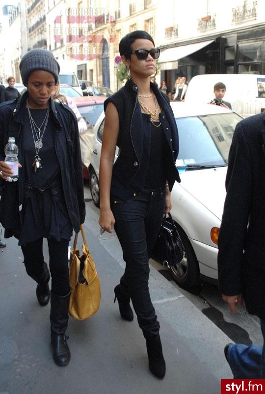 Rihanna in Paris - Moda uliczna Inne Moda