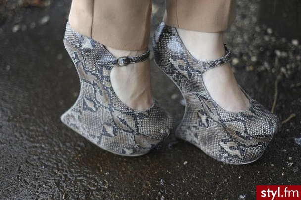 Pozostałe Buty Moda