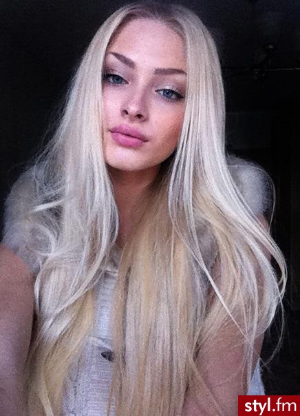 Blond Rozpuszczone Proste Na co dzień Długie Fryzury