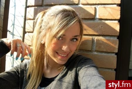 Średnie Fryzury