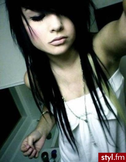 EMO Alternatywne Średnie Fryzury