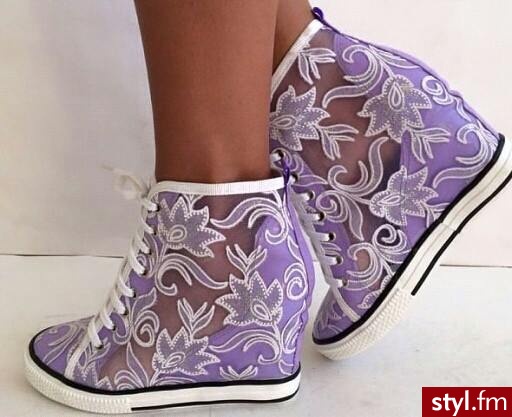 Pozostałe Buty Moda