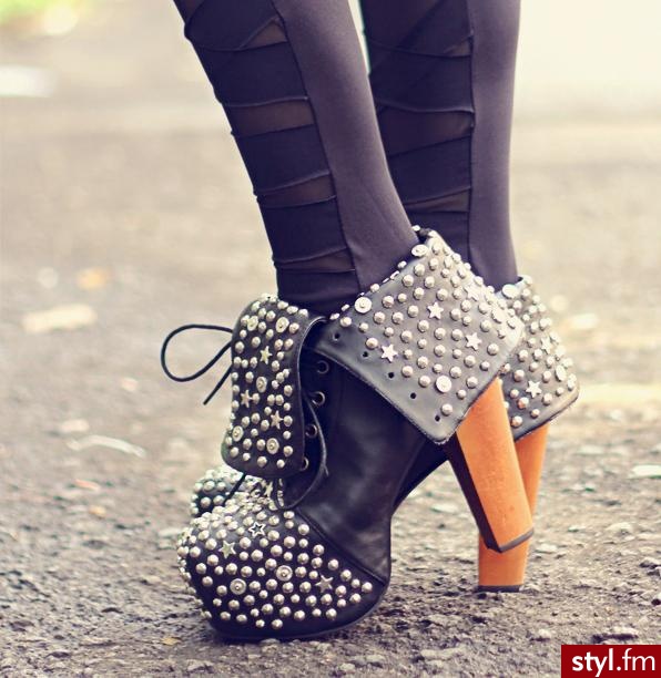Pozostałe Buty Moda