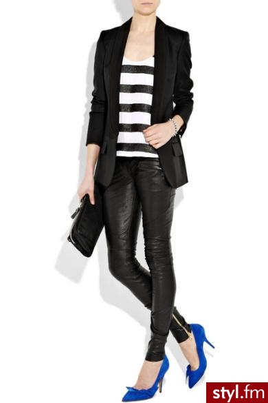 Isabel Marant. Isabel MarantIsabel Marant. Buty można kupić także w kolorze czarnym i beżowym.
Cena: 410 euro
czyli około  1 577 zł
Kupisz w sklepie
Net-a-Porter. - Pozostałe Buty Moda