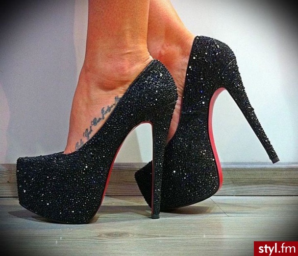 Szpilki Buty Moda