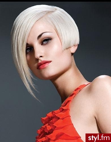 Blond Rozpuszczone Proste Na co dzień Krótkie Fryzury