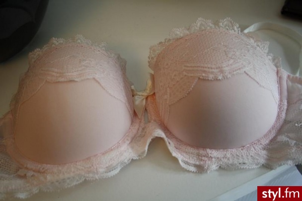 Biustonosze Bielizna Moda