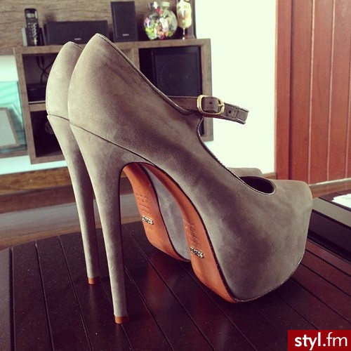 Szpilki Buty Moda