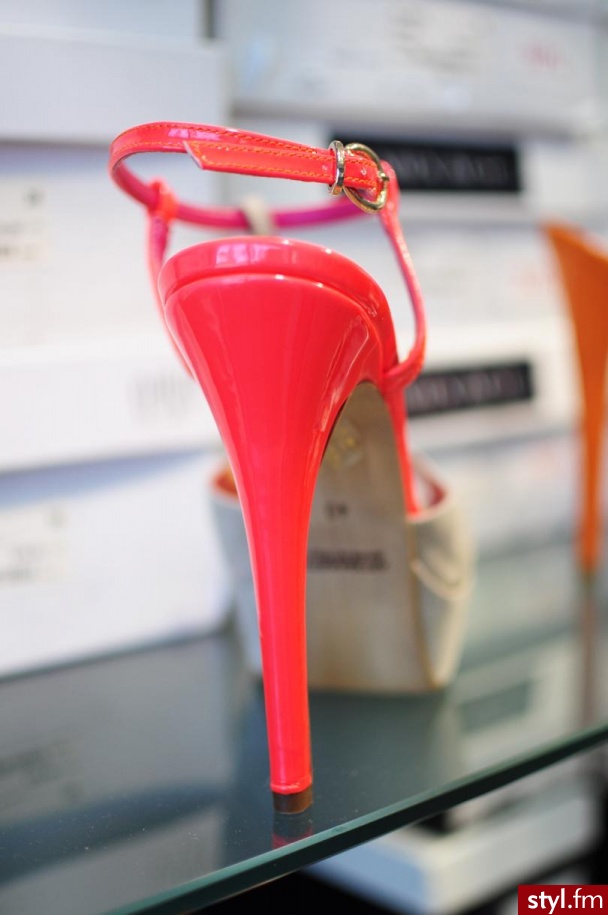 Szpilki Buty Moda