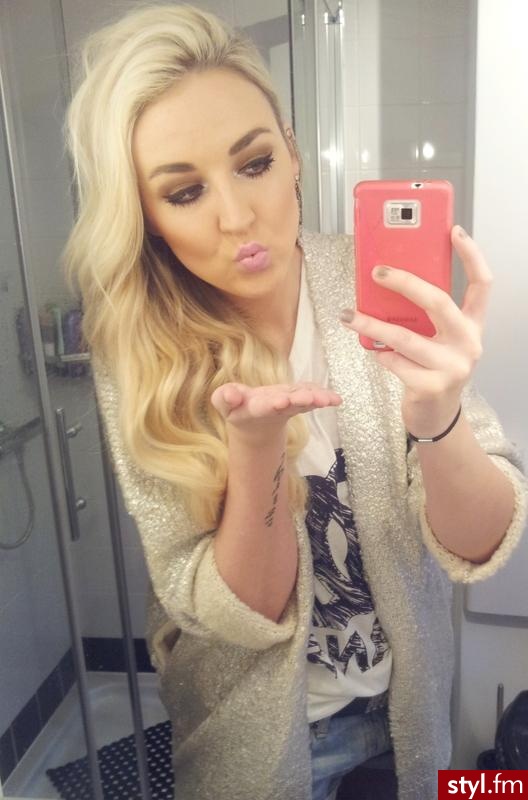 Blond Rozpuszczone Kręcone Na co dzień Długie Fryzury