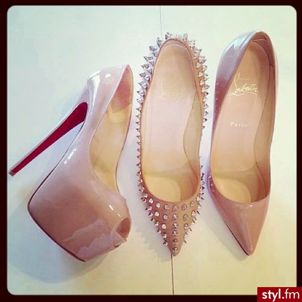 Szpilki Buty Moda