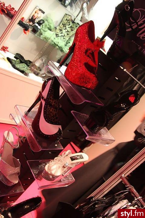 Szpilki Buty Moda