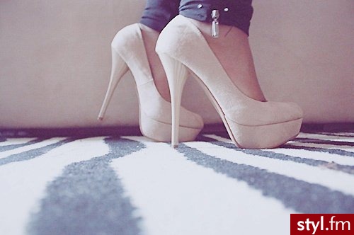 Szpilki Buty Moda