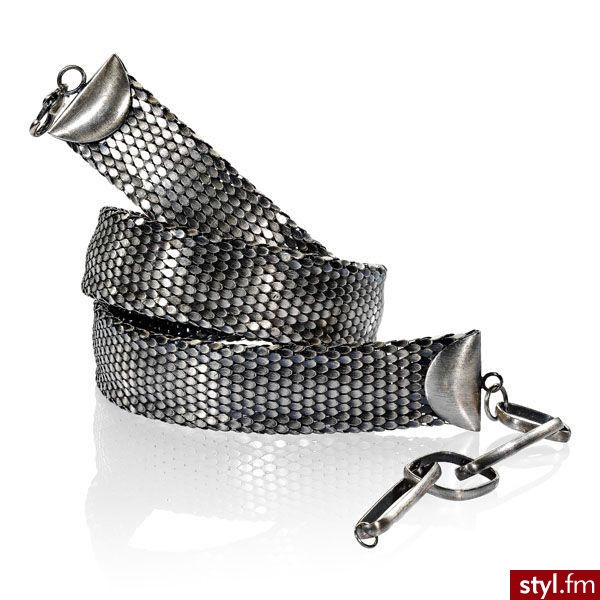 Bardzo efektowny srebrny pasek z metalu o wzorze rybiej łuski. Dł 100cm w tym 20cm regulacji. cena 600 złotych - Pozostałe Torebki Moda