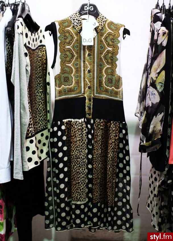 Sukienki Moda