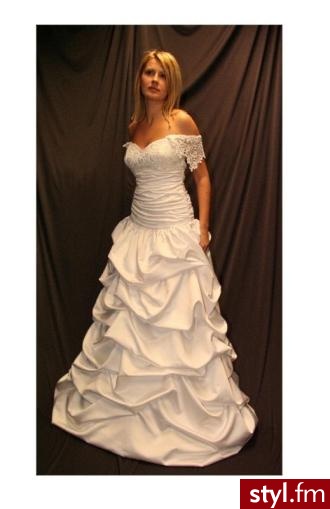 Sukienki Moda