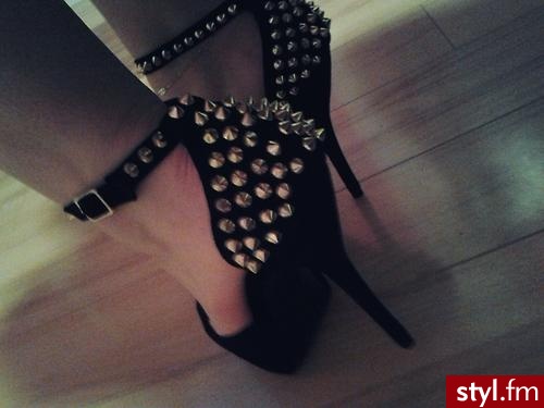Szpilki Buty Moda