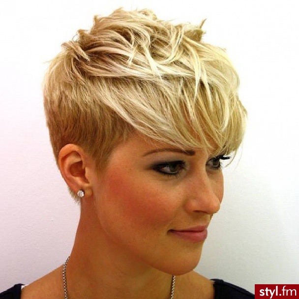 Blond Rozpuszczone Proste z grzywką Na co dzień Krótkie Fryzury
