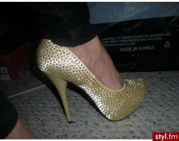 Szpilki Buty Moda
