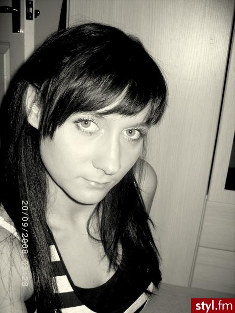 Średnie Fryzury