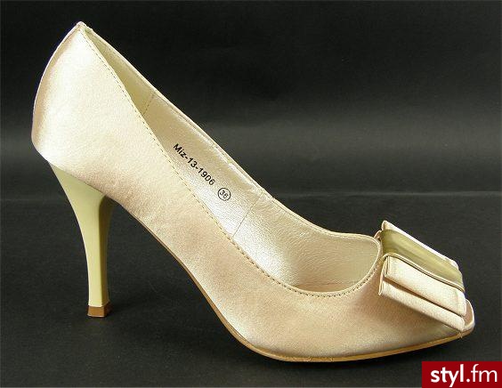 Pozostałe Buty Moda