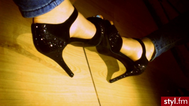 Szpilki Buty Moda