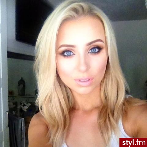 Blond Rozpuszczone Proste Na co dzień Średnie Fryzury